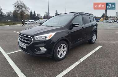 Позашляховик / Кросовер Ford Escape 2017 в Житомирі