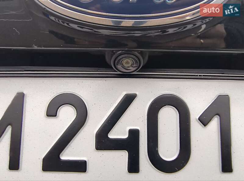 Внедорожник / Кроссовер Ford Escape 2017 в Житомире