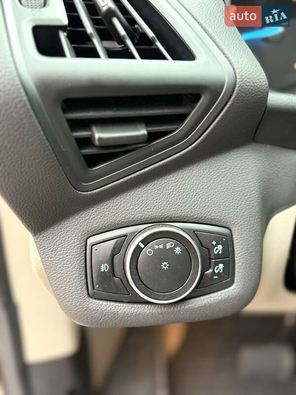 Позашляховик / Кросовер Ford Escape 2014 в Одесі фото 63 Позашляховик / Кросовер Ford Escape 2014 в Одесі