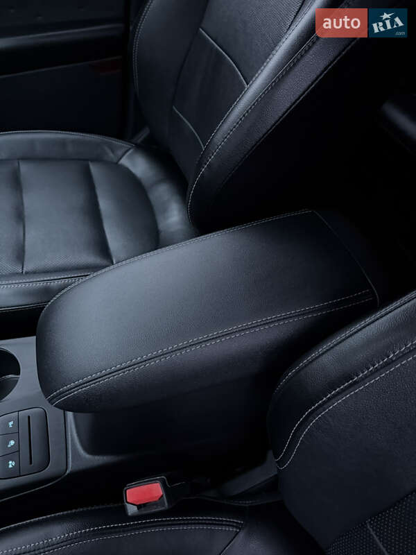 Позашляховик / Кросовер Ford Escape 2019 в Одесі