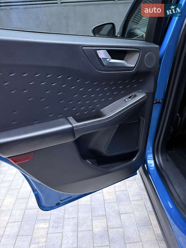 Позашляховик / Кросовер Ford Escape 2019 в Одесі