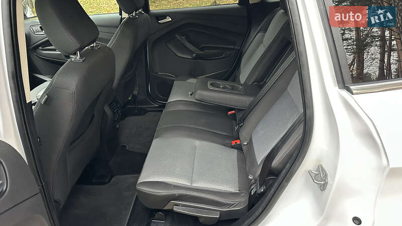 Позашляховик / Кросовер Ford Escape 2018 в Дубні