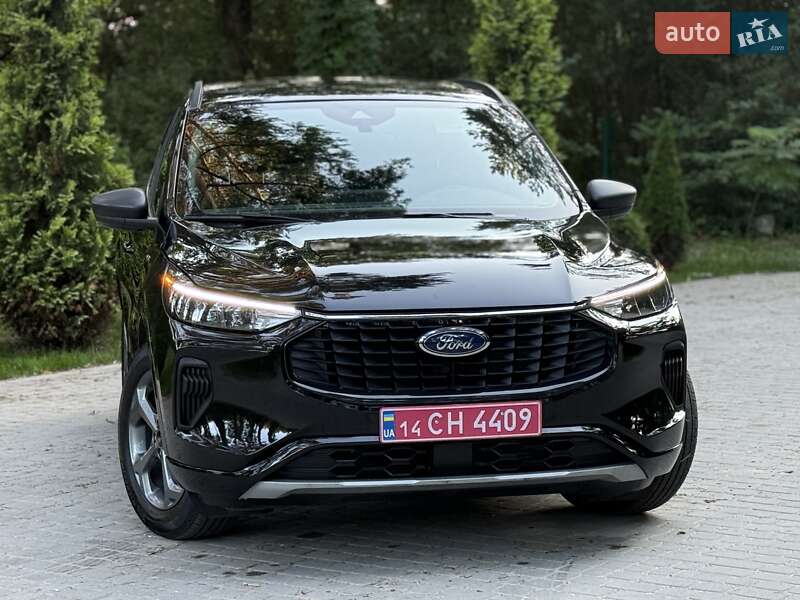 Позашляховик / Кросовер Ford Escape 2023 в Львові