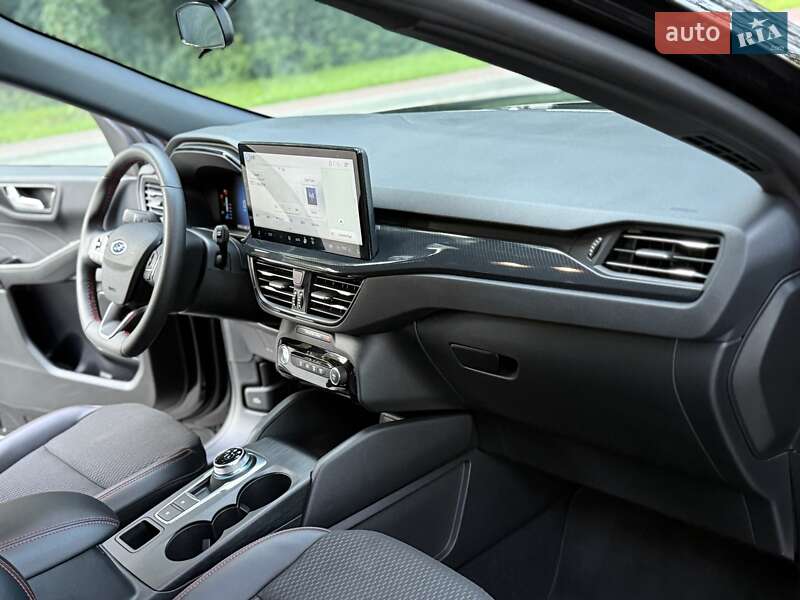 Позашляховик / Кросовер Ford Escape 2023 в Львові