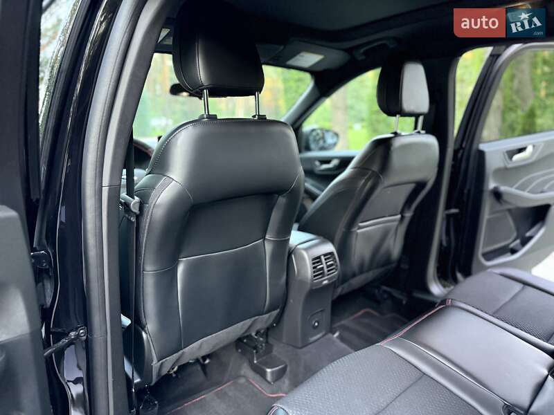 Позашляховик / Кросовер Ford Escape 2023 в Львові