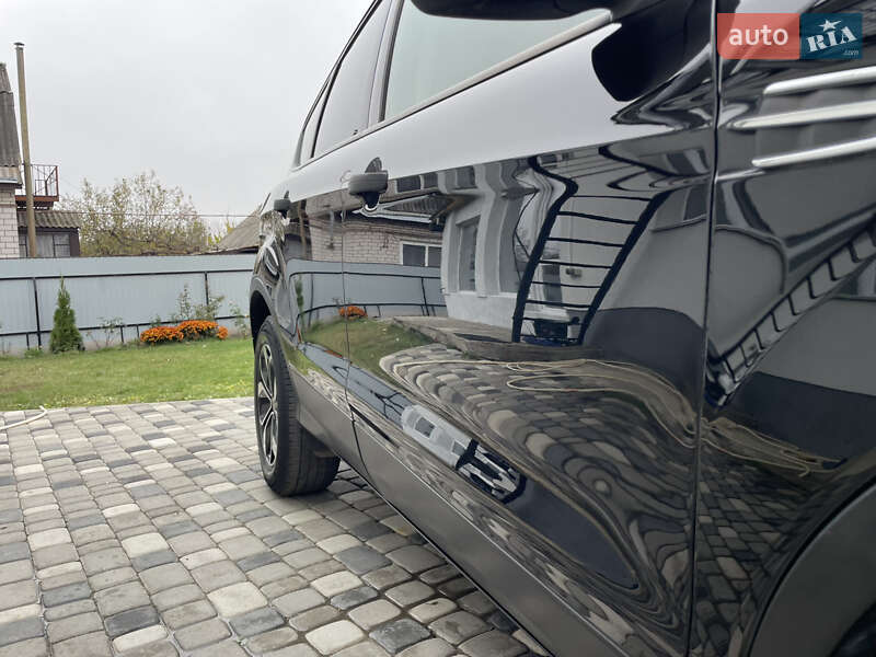 Внедорожник / Кроссовер Ford Escape 2017 в Лубнах