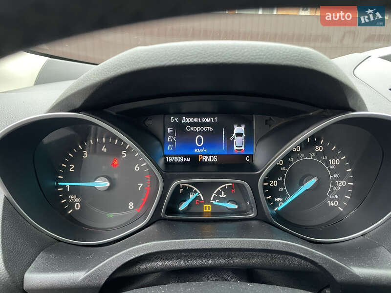 Внедорожник / Кроссовер Ford Escape 2017 в Лубнах