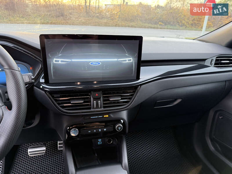 Позашляховик / Кросовер Ford Escape 2023 в Золочеві