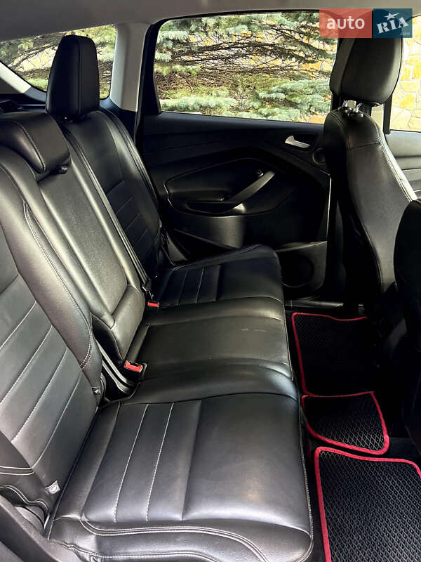 Внедорожник / Кроссовер Ford Escape 2015 в Львове