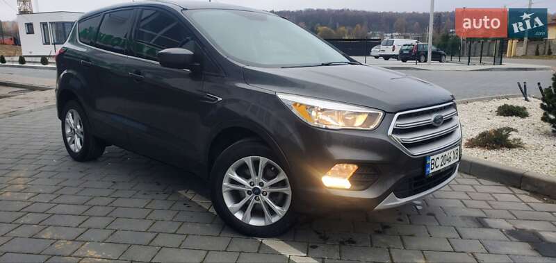 Позашляховик / Кросовер Ford Escape 2019 в Трускавці
