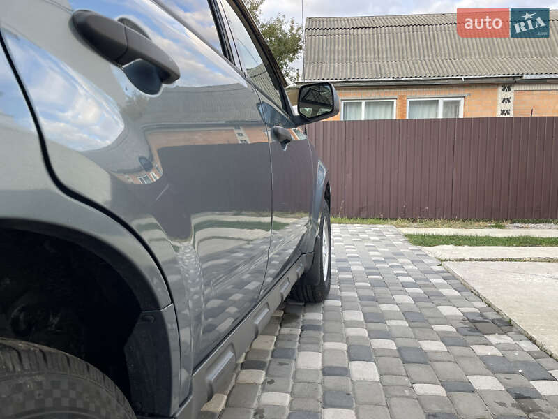 Внедорожник / Кроссовер Ford Escape 2012 в Лубнах