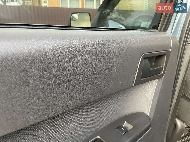 Внедорожник / Кроссовер Ford Escape 2012 в Лубнах