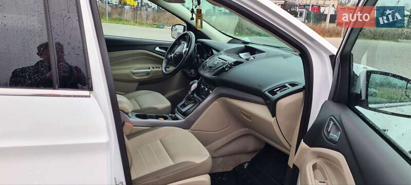 Внедорожник / Кроссовер Ford Escape 2014 в Радехове