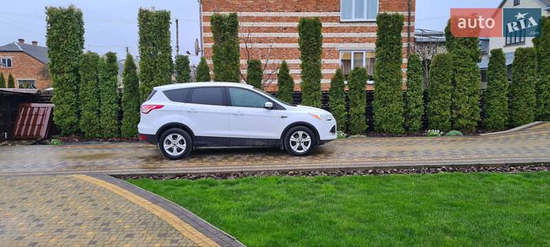 Внедорожник / Кроссовер Ford Escape 2014 в Радехове