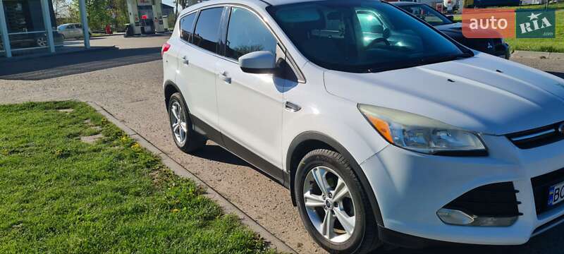 Внедорожник / Кроссовер Ford Escape 2014 в Радехове