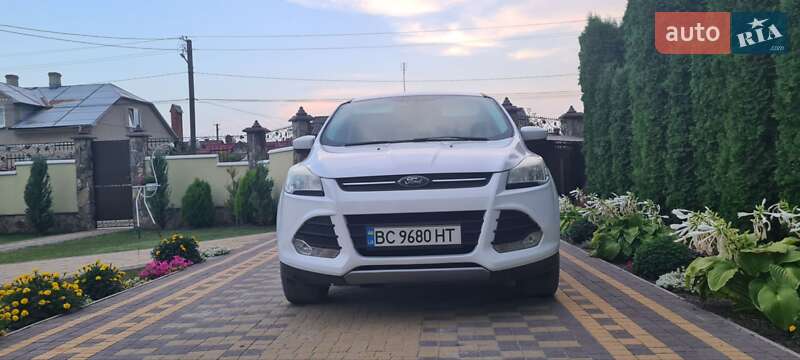 Внедорожник / Кроссовер Ford Escape 2014 в Радехове