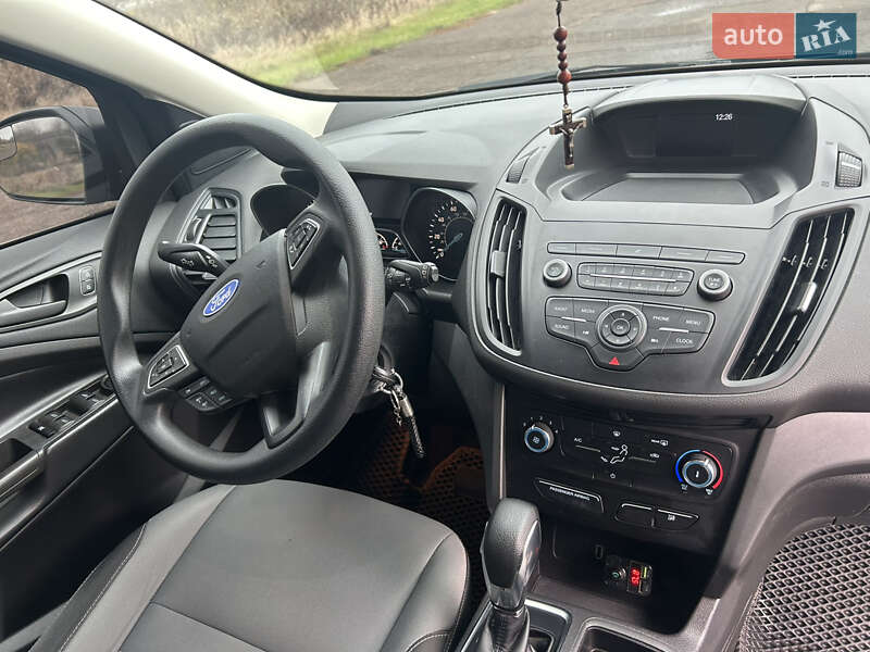 Позашляховик / Кросовер Ford Escape 2019 в Ямполі