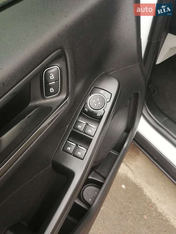 Внедорожник / Кроссовер Ford Escape 2023 в Львове