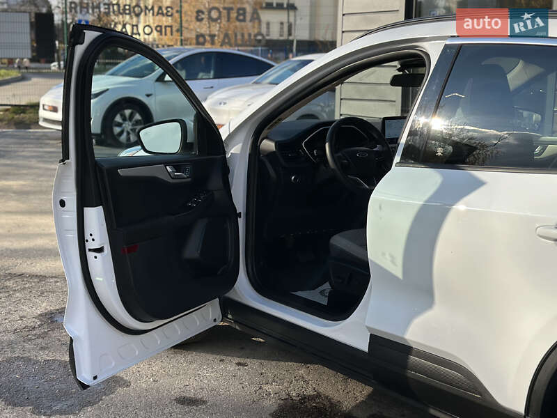 Позашляховик / Кросовер Ford Escape 2020 в Шептицькому фото 23 Позашляховик / Кросовер Ford Escape 2020 в Шептицькому