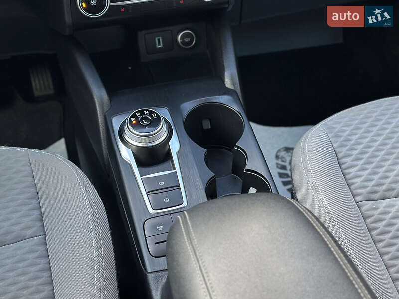 Позашляховик / Кросовер Ford Escape 2020 в Шептицькому фото 43 Позашляховик / Кросовер Ford Escape 2020 в Шептицькому