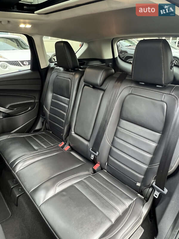 Позашляховик / Кросовер Ford Escape 2019 в Одесі фото 36 Позашляховик / Кросовер Ford Escape 2019 в Одесі