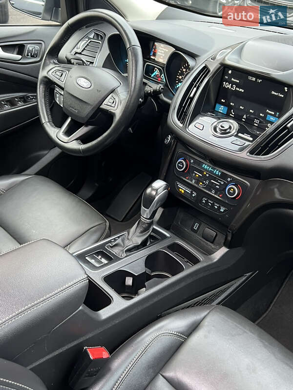 Позашляховик / Кросовер Ford Escape 2019 в Одесі фото 43 Позашляховик / Кросовер Ford Escape 2019 в Одесі