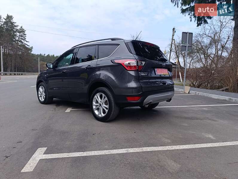Внедорожник / Кроссовер Ford Escape 2018 в Смыге фото 4 Внедорожник / Кроссовер Ford Escape 2018 в Смыге