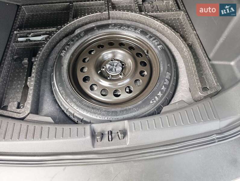 Внедорожник / Кроссовер Ford Escape 2018 в Смыге фото 29 Внедорожник / Кроссовер Ford Escape 2018 в Смыге