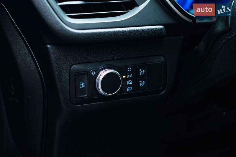 Позашляховик / Кросовер Ford Escape 2020 в Києві фото 23 Позашляховик / Кросовер Ford Escape 2020 в Києві