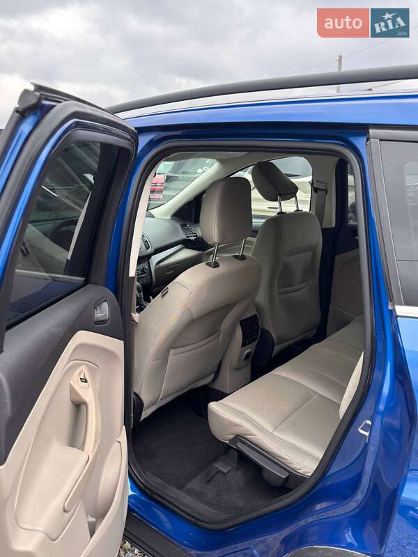 Внедорожник / Кроссовер Ford Escape 2018 в Львове