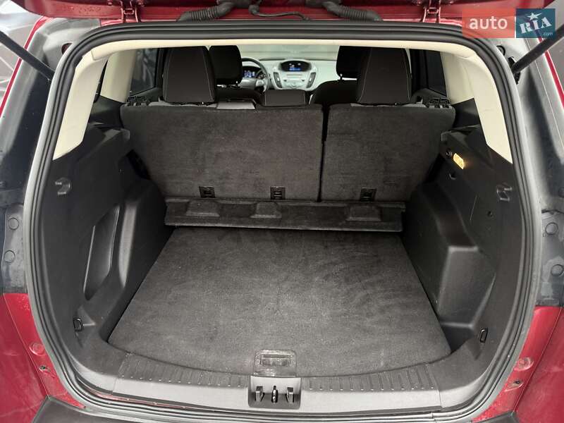 Позашляховик / Кросовер Ford Escape 2018 в Львові