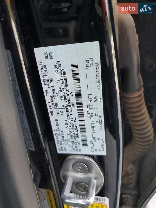 Внедорожник / Кроссовер Ford Escape 2019 в Житомире