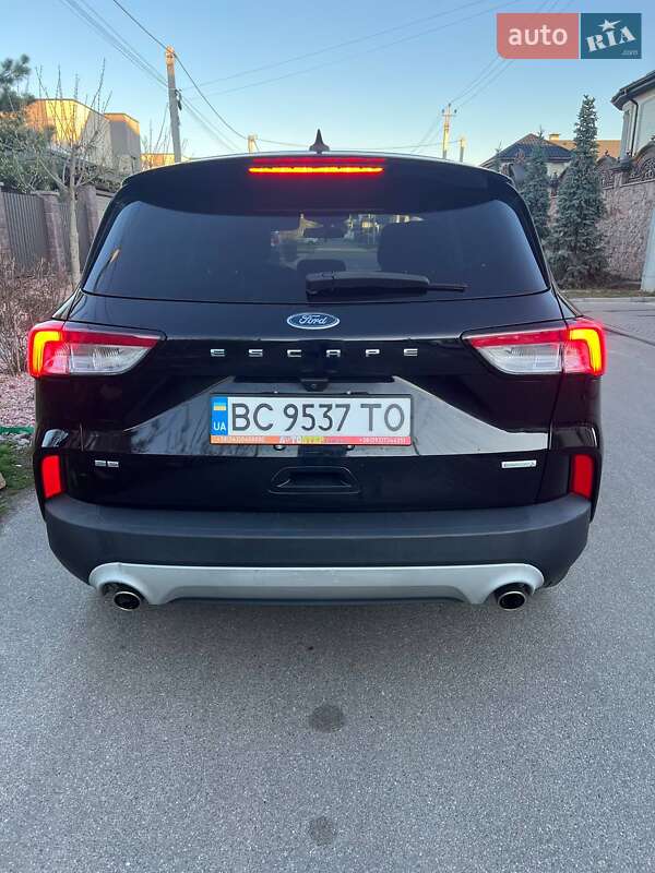 Позашляховик / Кросовер Ford Escape 2020 в Києві