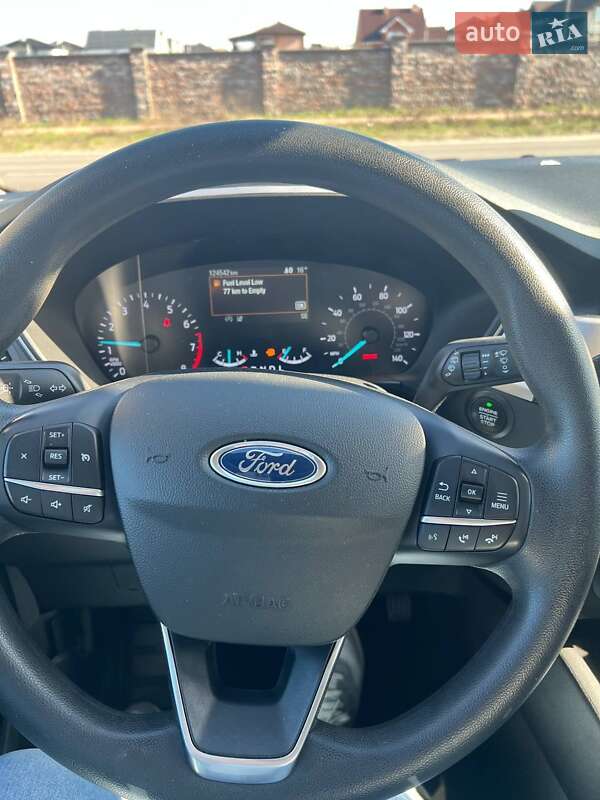 Позашляховик / Кросовер Ford Escape 2020 в Києві