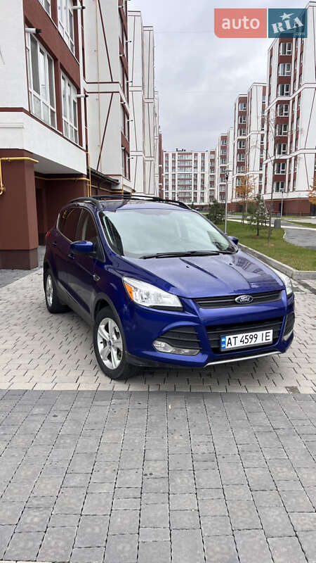 Внедорожник / Кроссовер Ford Escape 2012 в Ивано-Франковске