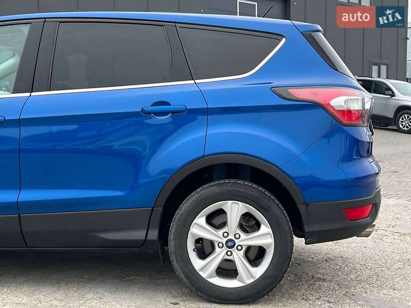 Позашляховик / Кросовер Ford Escape 2016 в Львові фото 5 Позашляховик / Кросовер Ford Escape 2016 в Львові