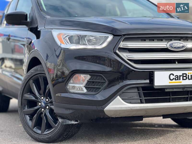 Внедорожник / Кроссовер Ford Escape 2019 в Одессе