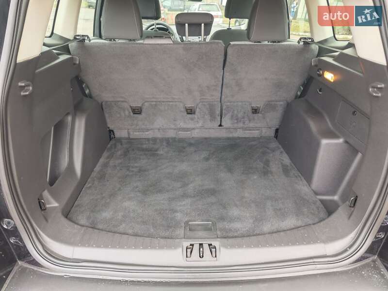 Внедорожник / Кроссовер Ford Escape 2017 в Сумах