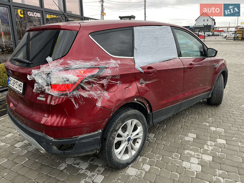 Позашляховик / Кросовер Ford Escape 2016 в Львові фото 7 Позашляховик / Кросовер Ford Escape 2016 в Львові