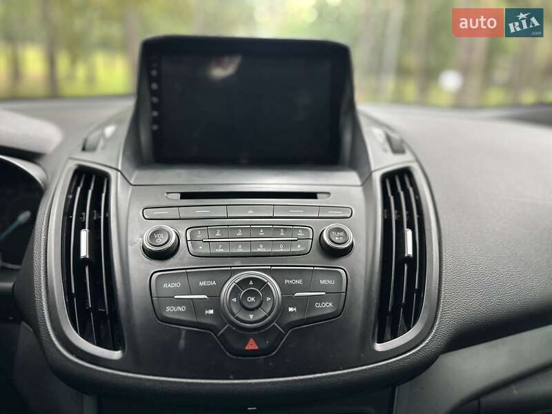 Позашляховик / Кросовер Ford Escape 2017 в Києві фото 25 Позашляховик / Кросовер Ford Escape 2017 в Києві