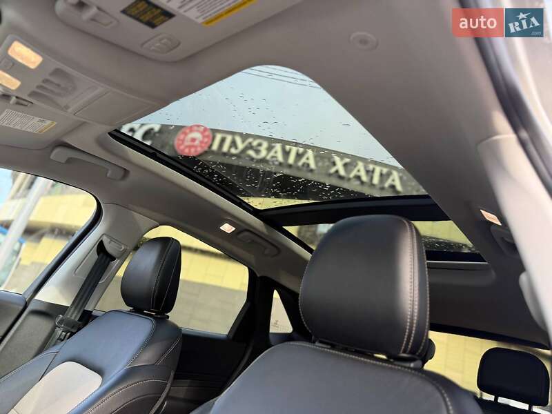 Позашляховик / Кросовер Ford Escape 2022 в Києві фото 14 Позашляховик / Кросовер Ford Escape 2022 в Києві