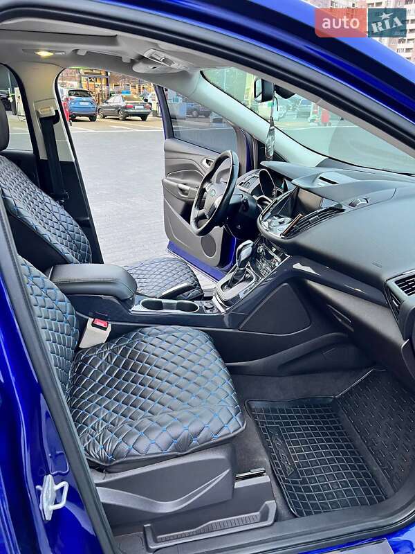 Внедорожник / Кроссовер Ford Escape 2013 в Львове