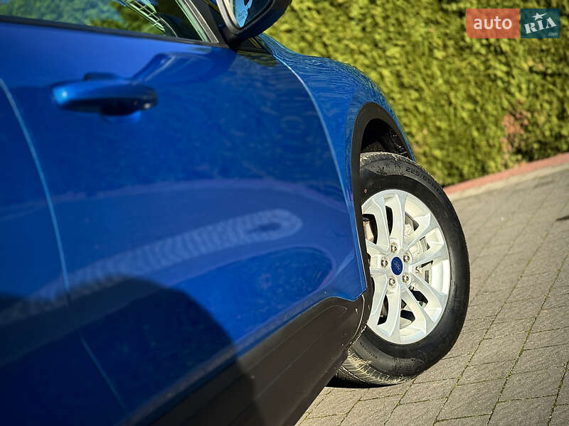 Позашляховик / Кросовер Ford Escape 2019 в Стрию