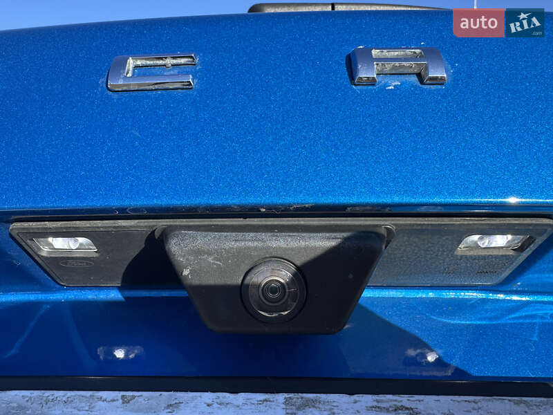 Позашляховик / Кросовер Ford Escape 2019 в Стрию