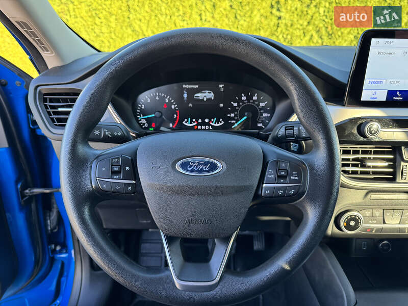 Позашляховик / Кросовер Ford Escape 2019 в Стрию