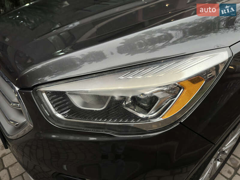Позашляховик / Кросовер Ford Escape 2016 в Києві фото 15 Позашляховик / Кросовер Ford Escape 2016 в Києві