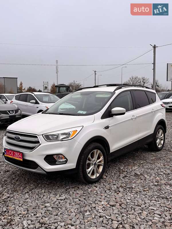 Позашляховик / Кросовер Ford Escape 2018 в Львові фото 3 Позашляховик / Кросовер Ford Escape 2018 в Львові