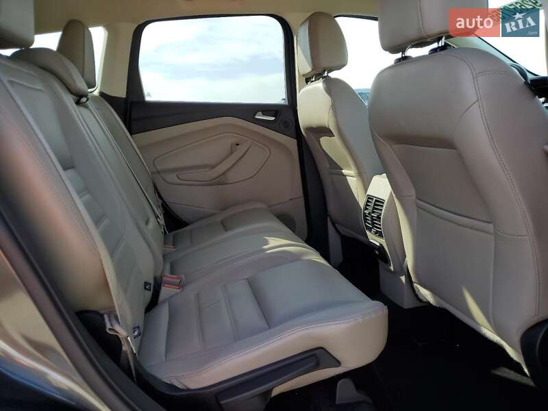 Позашляховик / Кросовер Ford Escape 2017 в Харкові