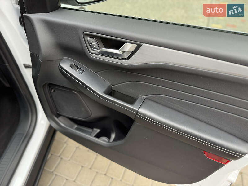 Позашляховик / Кросовер Ford Escape 2023 в Одесі