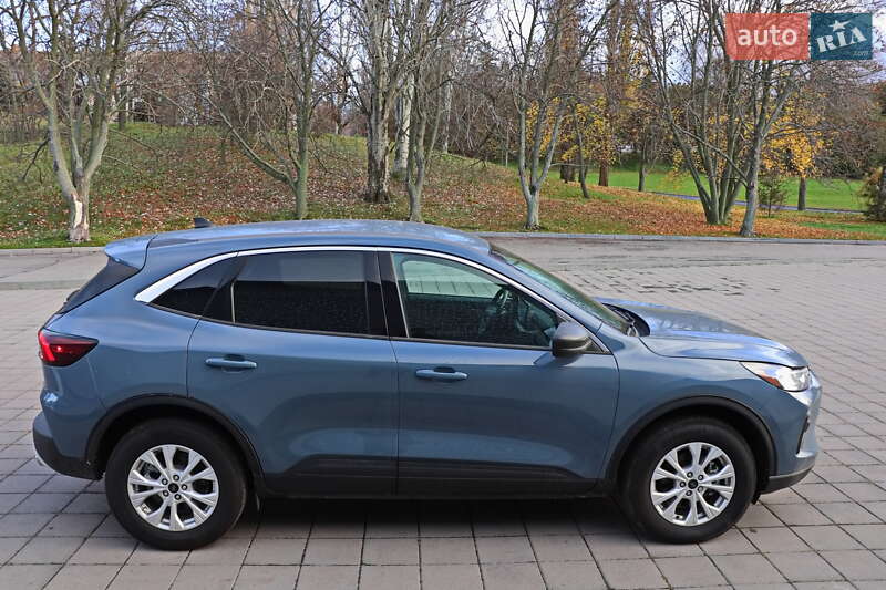 Внедорожник / Кроссовер Ford Escape 2024 в Кременчуге